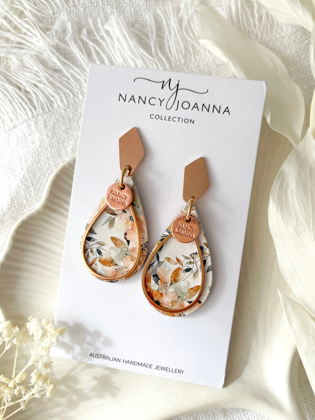 (Copy) Mini Teardrops Nancy Joanna