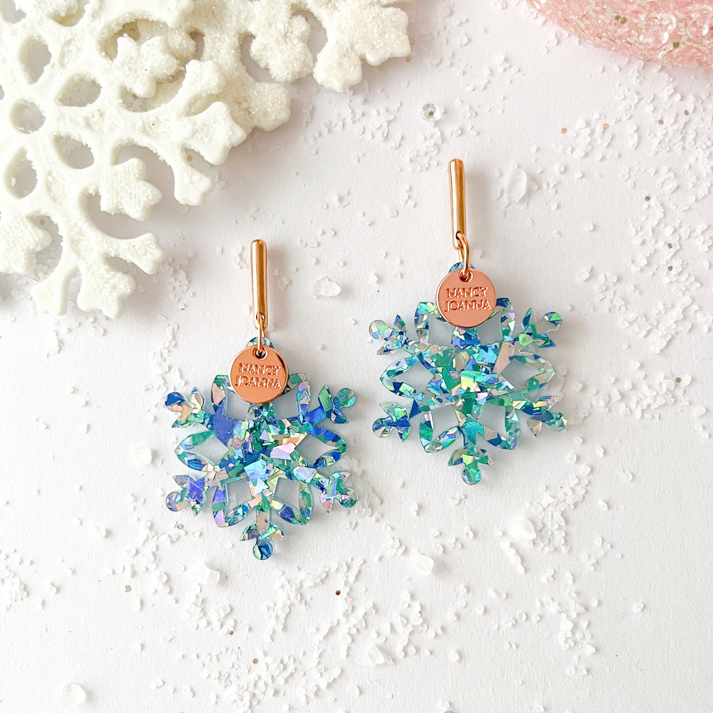 Let it Shimmer this Christmas Nancy Joanna