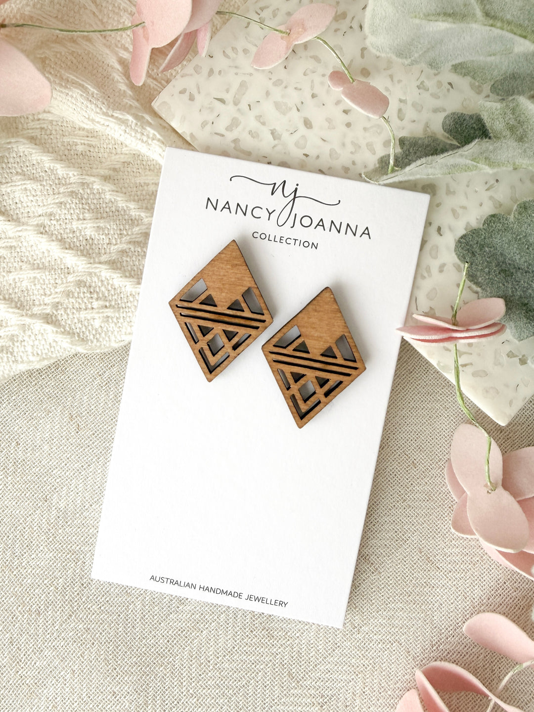 Timber Tide Studs