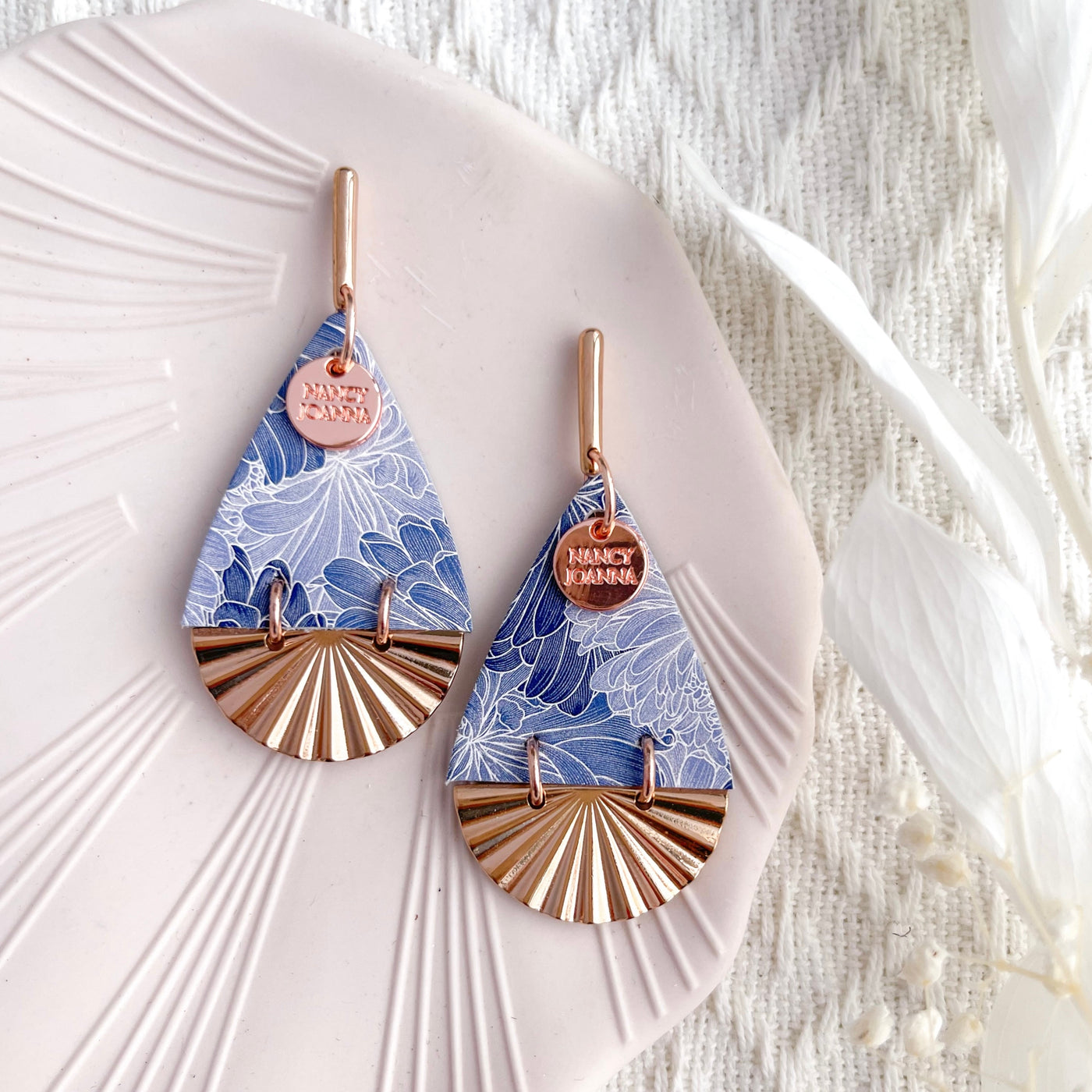 Summer Cloud Half Fan  Teardrops Nancy Joanna